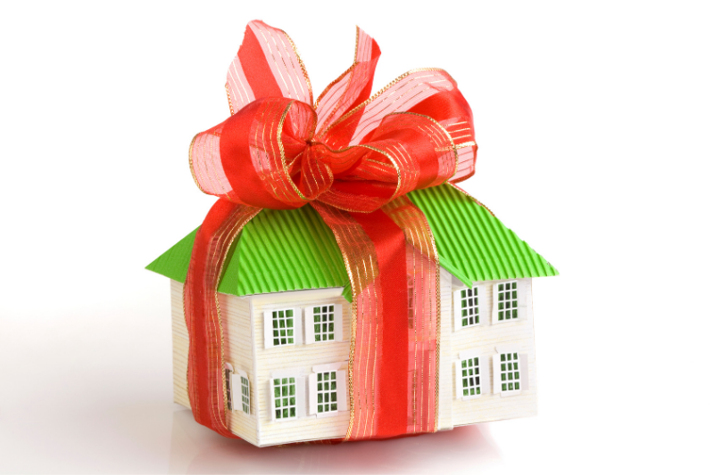 Ev Hediyesi Ne Alınır? Ev Hediyesi Alacaklara Öneriler