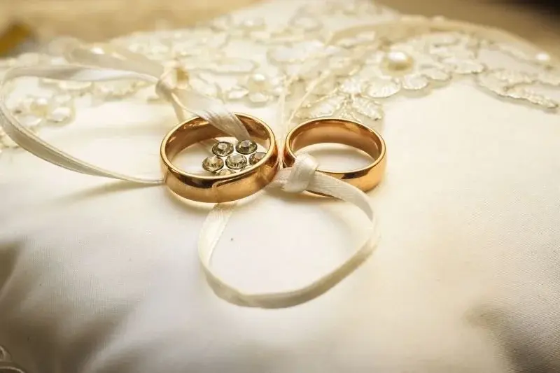 Nişan Töreni Planlama Rehberi: En İyi Öneriler ve İpuçları