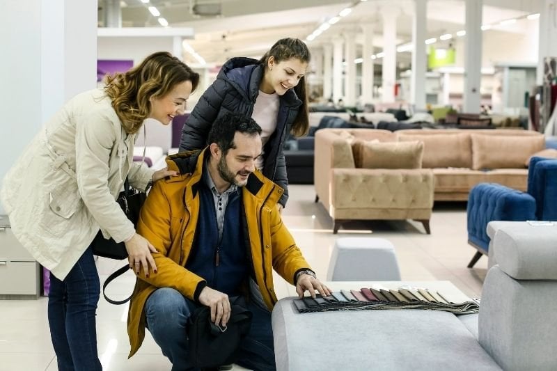 Mobilya Alışverişinde Çok Yönlü Düşünmek