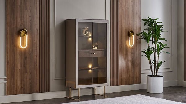 Veronica Vitrin Vitrin