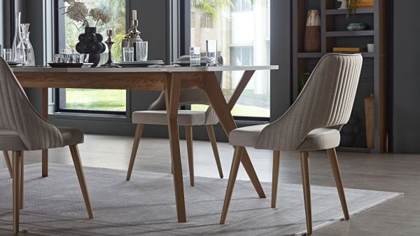 Valencia Alternatif Yemek Masası