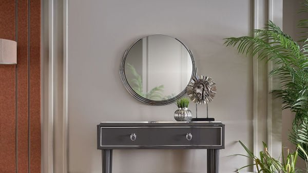 Gravita Dresuar Ve Ayna