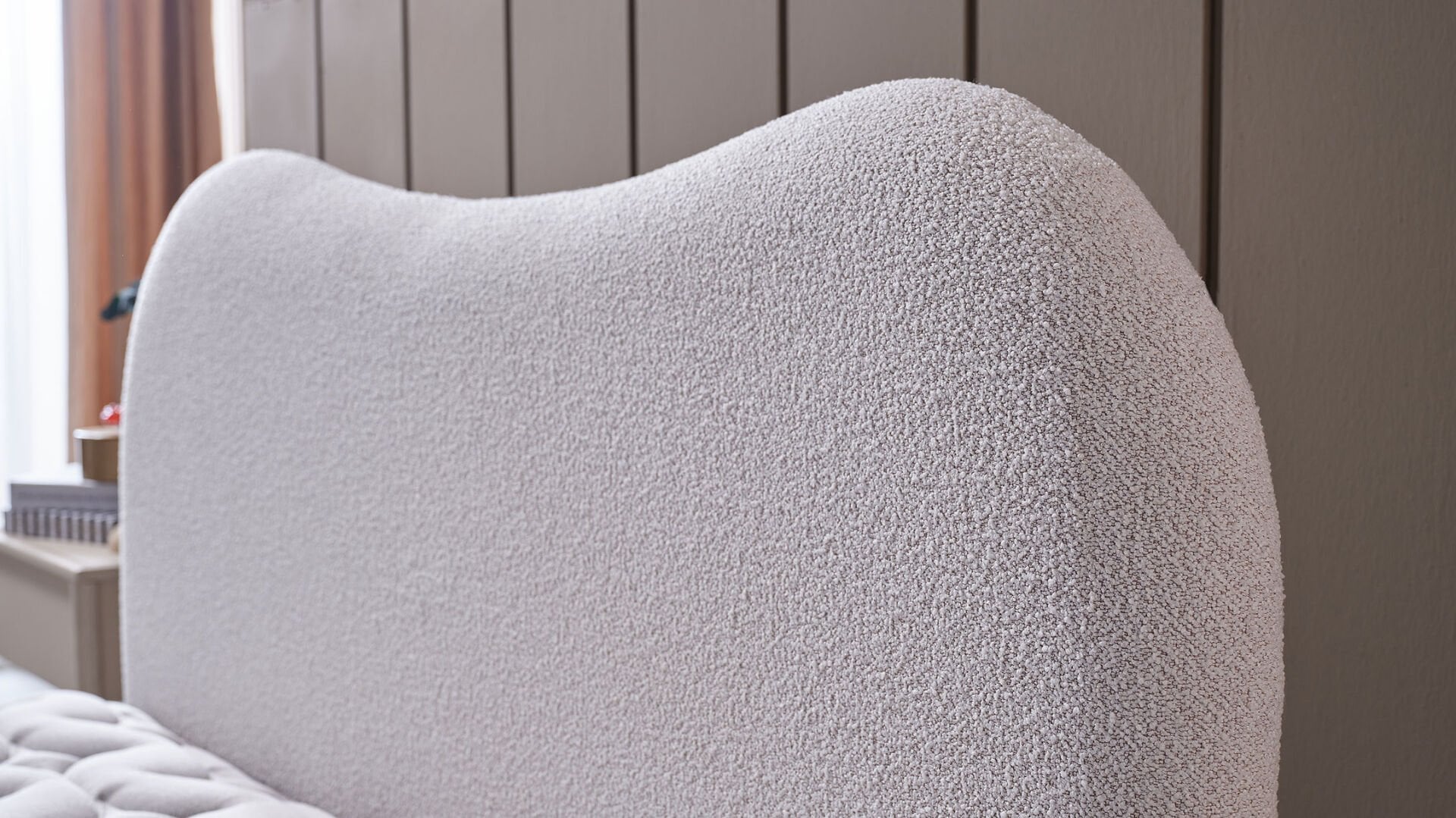 Aura Soft  Başlık - Beyaz